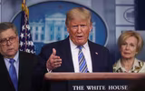 [ẢNH] Tổng thống Trump tìm người đổ lỗi khi dịch bệnh Covid-19 diễn biến nghiêm trọng
