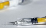 [ẢNH] Vaccine chống dịch Covid-19 có thể tới tay bác sĩ chữa bệnh vào tháng 9
