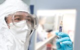 [ẢNH] Vaccine chống dịch Covid-19 có thể tới tay bác sĩ chữa bệnh vào tháng 9