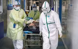 [ẢNH] Ca nhiễm Covid-19 ở Trung Quốc có thể gấp 4 lần báo cáo