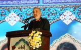 [ẢNH] Súng máy hạng nặng trên xuồng cao tốc Iran vừa áp sát chiến hạm Mỹ