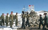 [ẢNH] Su-30MKI Ấn Độ áp sát biên giới sau khi phát hiện trực thăng quân sự Trung Quốc