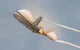 [ẢNH] Tiêm kích tàng hình F-35A Mỹ bất ngờ gãy càng đáp, phi công kịp thoát hiểm