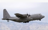 [ẢNH] Máy bay C-130H của Mỹ đâm vào tường ở Iraq