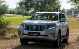 [ẢNH] Toyota Land Cruiser Prado 2020 ra mắt với giá hơn 2,3 tỷ đồng
