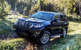 [ẢNH] Toyota Land Cruiser Prado 2020 ra mắt với giá hơn 2,3 tỷ đồng