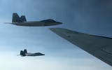 [ẢNH] ‘Chim ăn thịt’ F-22 Mỹ áp sát ‘gấu bay’ Tu-95MS Nga