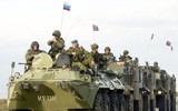 [ẢNH] Tổng thống Putin từng chỉ đạo lính dù Nga chiếm sân bay Kosovo để đàm phán với NATO