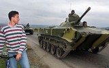 [ẢNH] Tổng thống Putin từng chỉ đạo lính dù Nga chiếm sân bay Kosovo để đàm phán với NATO