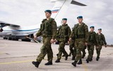 [ẢNH] Tổng thống Putin từng chỉ đạo lính dù Nga chiếm sân bay Kosovo để đàm phán với NATO