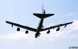 [ẢNH] ‘Pháo đài bay’ B-52 Mỹ xâm nhập 'sân sau' của Nga