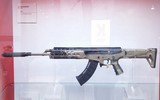 [ẢNH] Súng trường tấn công ‘AK-47 Mỹ’ ra mắt, gây khó chịu cho Nga
