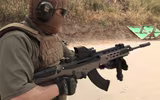 [ẢNH] Súng trường tấn công ‘AK-47 Mỹ’ ra mắt, gây khó chịu cho Nga