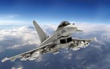 [ẢNH] ‘Cuồng phong Châu Âu’ EF-2000 thách đấu cùng ‘chiến thần’ Su-35 Nga