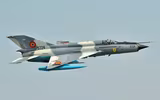 [ẢNH] Phiên bản MiG-21 đặc biệt của NATO vừa lao lên chặn máy bay ném bom Nga