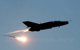 [ẢNH] Phiên bản MiG-21 đặc biệt của NATO vừa lao lên chặn máy bay ném bom Nga