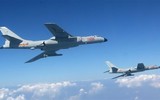 [ẢNH] Trung Quốc bị nghi triển khai máy bay ném bom chiến lược H-6K tới biên giới Ấn Độ