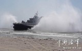 [ẢNH] Quân đội Trung Quốc bất ngờ diễn tập đổ bộ rầm rộ nhằm mục đích gì?