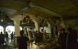Gần 100 người thương vong trong vụ đánh bom nhà thờ Hồi giáo ở Afghanistan