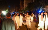 Gần 100 người thương vong trong vụ đánh bom nhà thờ Hồi giáo ở Afghanistan