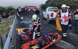 Tai nạn thảm khốc tại Mexico, 10 người chết, 16 người bị thương