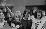 Nhìn lại chuyến đi đầu tiên của ban nhạc The Beatles huyền thoại đến thành phố New York (2)
