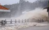 Bão Hato đổ bộ vào miền nam Trung Quốc, ít nhất 3 người thiệt mạng