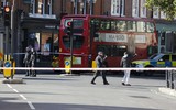 Vụ nổ trên tàu điện ngầm ở London, Anh là tấn công khủng bố