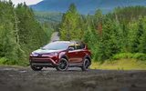 Toyota tăng tốc với phiên bản Adventure Rav4 năm 2018
