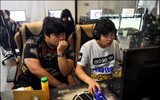 Những thanh niên 'vắt' cùng kiệt sức lực, chỉ để mong vô địch game thế giới