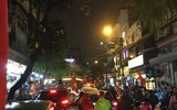Người Hà Nội xuống đường chúc mừng đội tuyển U23 làm nên lịch sử