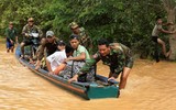 [ẢNH] Công tác cứu trợ vụ vỡ đập thuỷ điện tại Lào: Ấm tình người trong hoạn nạn