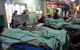 [ẢNH] Hoang tàn đổ nát sau trận động đất khiến 82 người thiệt mạng tại Indonesia