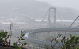 [ẢNH] Vụ sập cầu cạn tại Italia: Lực lượng cứu hộ nỗ lực tìm kiếm người sống sót