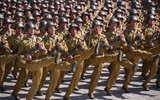 [ẢNH] Triều Tiên không phô diễn tên lửa trong lễ diễu binh kỷ niệm 70 năm Quốc khánh