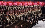 [ẢNH] Triều Tiên không phô diễn tên lửa trong lễ diễu binh kỷ niệm 70 năm Quốc khánh