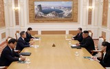 [ẢNH] Nhà lãnh đạo Kim Jong-un và Tổng thống Hàn Quốc Moon Jae-in hội đàm tại trụ sở Đảng Lao động Triều Tiên