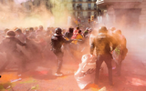 [ẢNH] Cảnh sát chống bạo động Barcelona được 