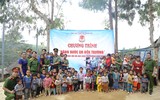 Các chiến sỹ Công an 