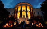 [ẢNH] Thích thú những hình ảnh hiếm gặp của Tổng thống Donald Trump trong lễ hội Halloween tại Nhà Trắng