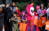 [ẢNH] Thích thú những hình ảnh hiếm gặp của Tổng thống Donald Trump trong lễ hội Halloween tại Nhà Trắng