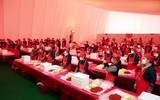 [ẢNH] Người Seoul làm 165 tấn Kimchi nhưng lại... không ăn