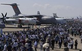 [ẢNH] Tham vọng của Trung Quốc qua Triển lãm Hàng không Airshow 2018