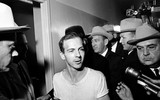 [ẢNH] Những bức ảnh quý tưởng nhớ Tổng thống John F. Kennedy sau vụ ám sát chấn động 55 năm trước