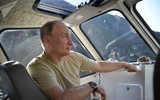 [ẢNH] Những chiếc xe nào đã từng được Tổng thống Nga Vladimir Putin sử dụng?
