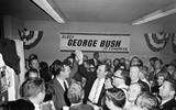 [ẢNH] Những hình ảnh quý giá về Tổng thống George Bush trước khi ra đi ở tuổi 94