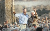 [ẢNH] Những hình ảnh quý giá về Tổng thống George Bush trước khi ra đi ở tuổi 94