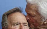 [ẢNH] Những hình ảnh quý giá về Tổng thống George Bush trước khi ra đi ở tuổi 94