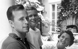 [ẢNH] Những hình ảnh quý giá về Tổng thống George Bush trước khi ra đi ở tuổi 94