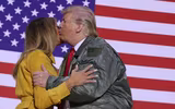 [ẢNH] Tổng thống Donald Trump trông cực kỳ 